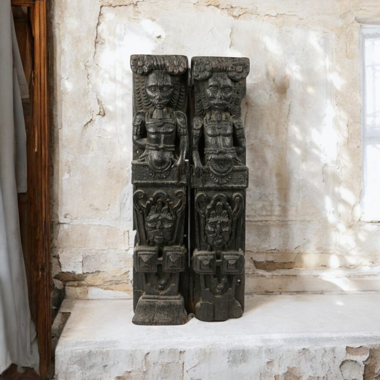 Pair of Late 16th-Century English Antique Carved Oak Terms, Circa 1580