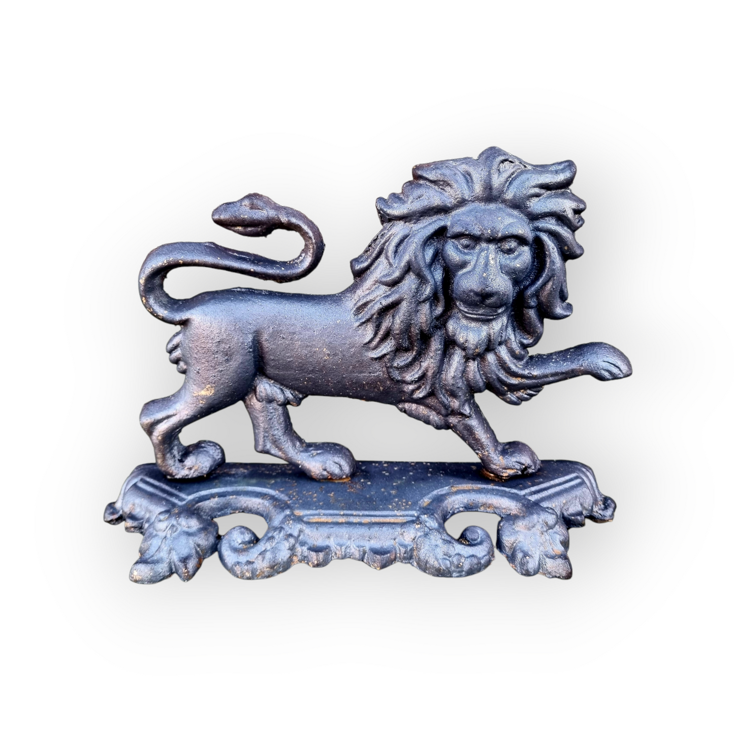 Mid 19th-Century English Country House Antique Cast Iron Door Stop / Door Porter In The Form Of A Lion Passant