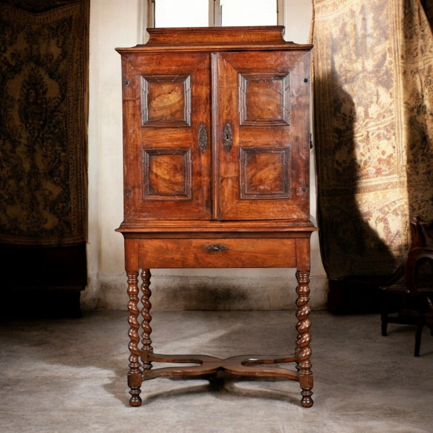 Early 18th-Century Antique Olivewood Collectors Cabinet On An Associated Stand