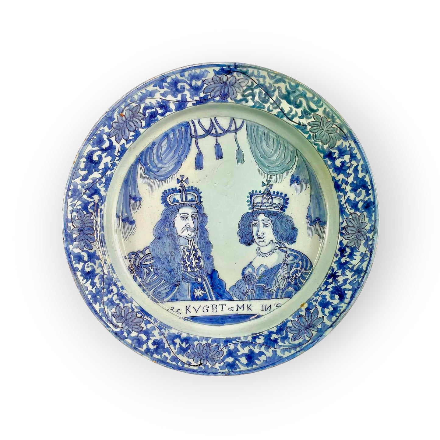 Late 17th-Century Dutch Antique Tin-Glazed Delftware King William III and Queen Mary Charger, circa 1690