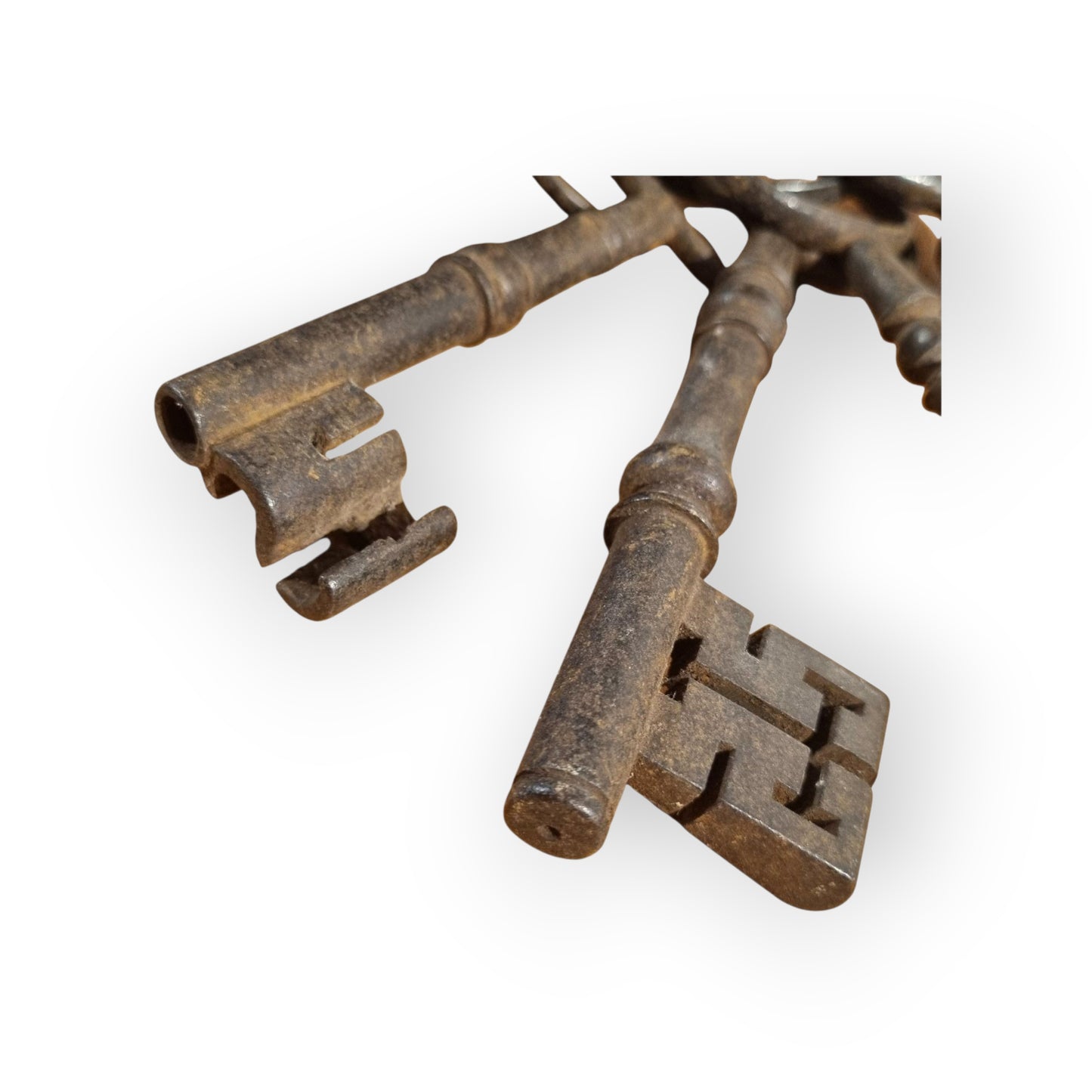 A Set Of Six Large 17th-Century & 18th-Century Antique Iron Keys With Their Original Key Ring