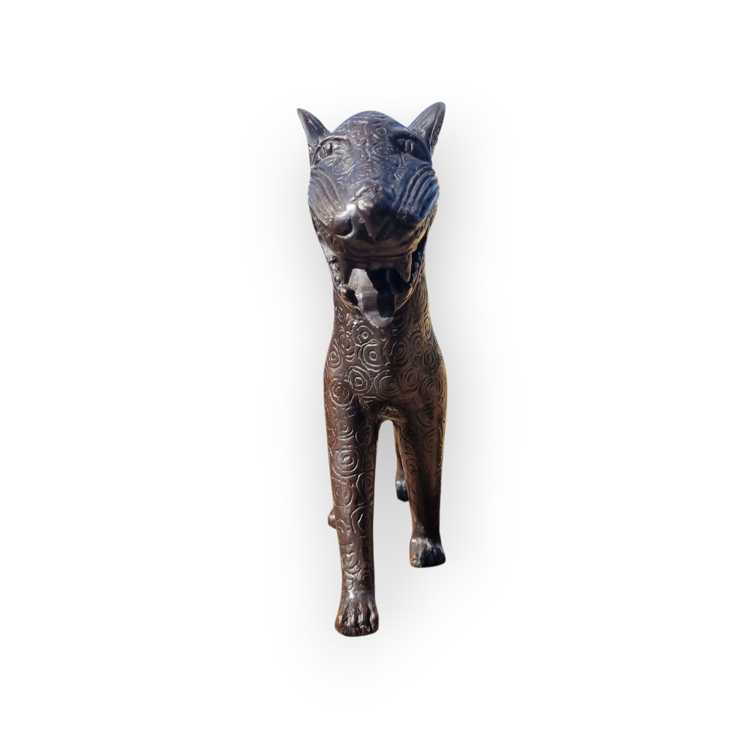 16th Century Style Decorative Antique Benin Bronze Sculpture In The Form Of A Leopard