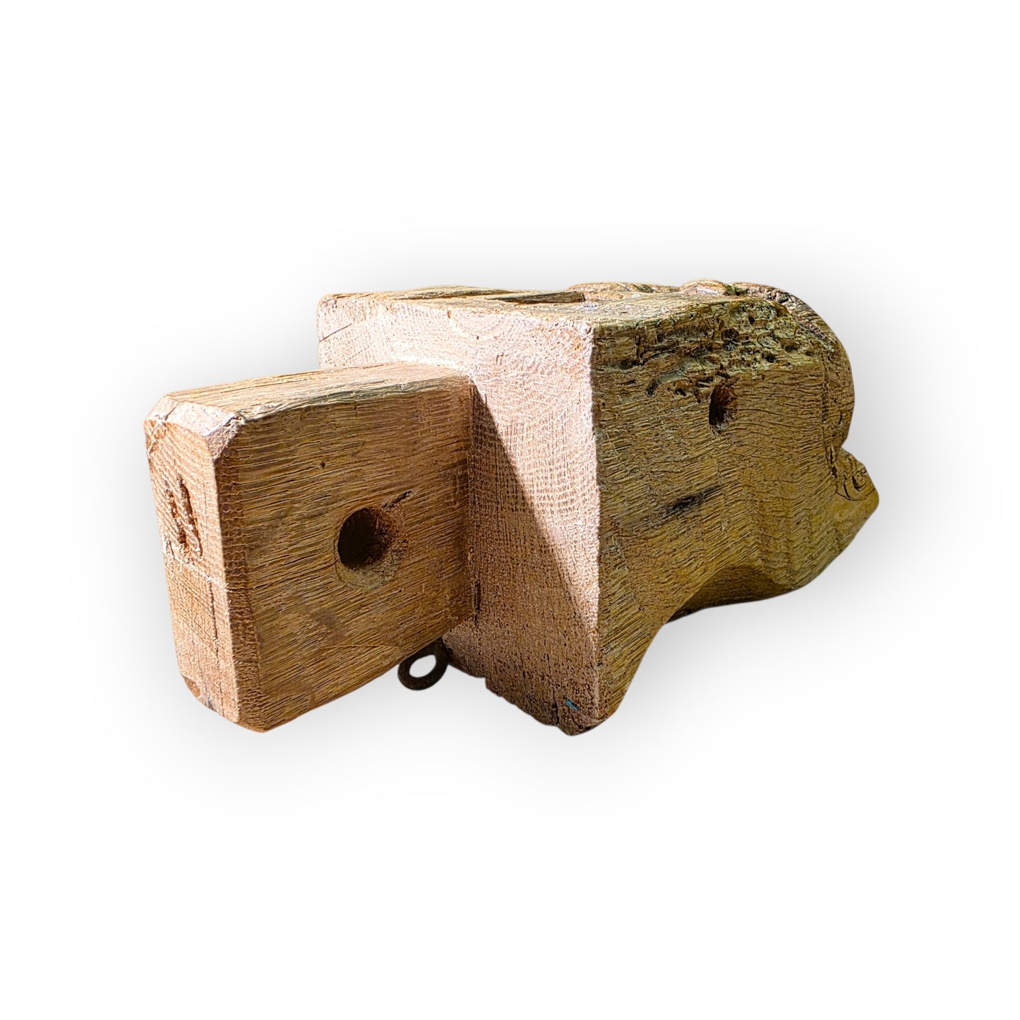 Pair of 15th-century Antique Carved Oak Corbels / Beam Supports Depicting The Devil & The Sinner