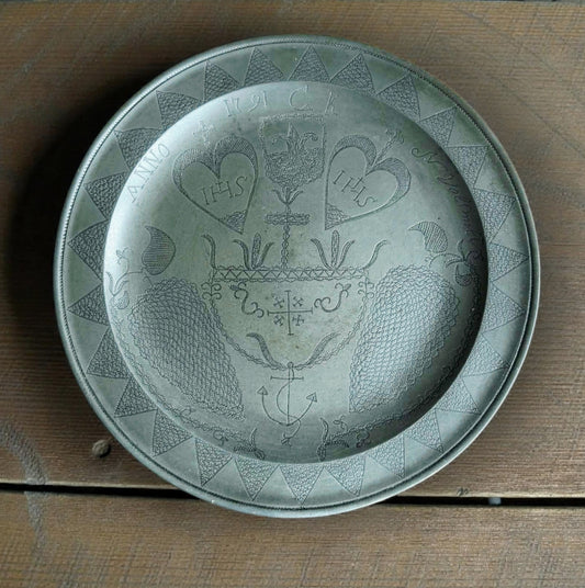 Late 18th‑Century English Antique Pewter Wriggle-Work Decorated Charger by Christopher Perry of London, Dated 1791