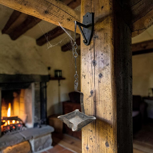 17th-Century / 18th-Century Four-Spout Antique Iron Grease Lamp with Twisted Trammel Chain and Hanging Hook