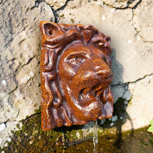 19th-Century English Antique Salt-Glazed Stoneware Lion's Head Fountain Mask, circa 1820-1880
