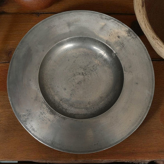 Early 18th-Century English Antique Pewter Broad Rim Charger, Bearing A London Touchmark Verso