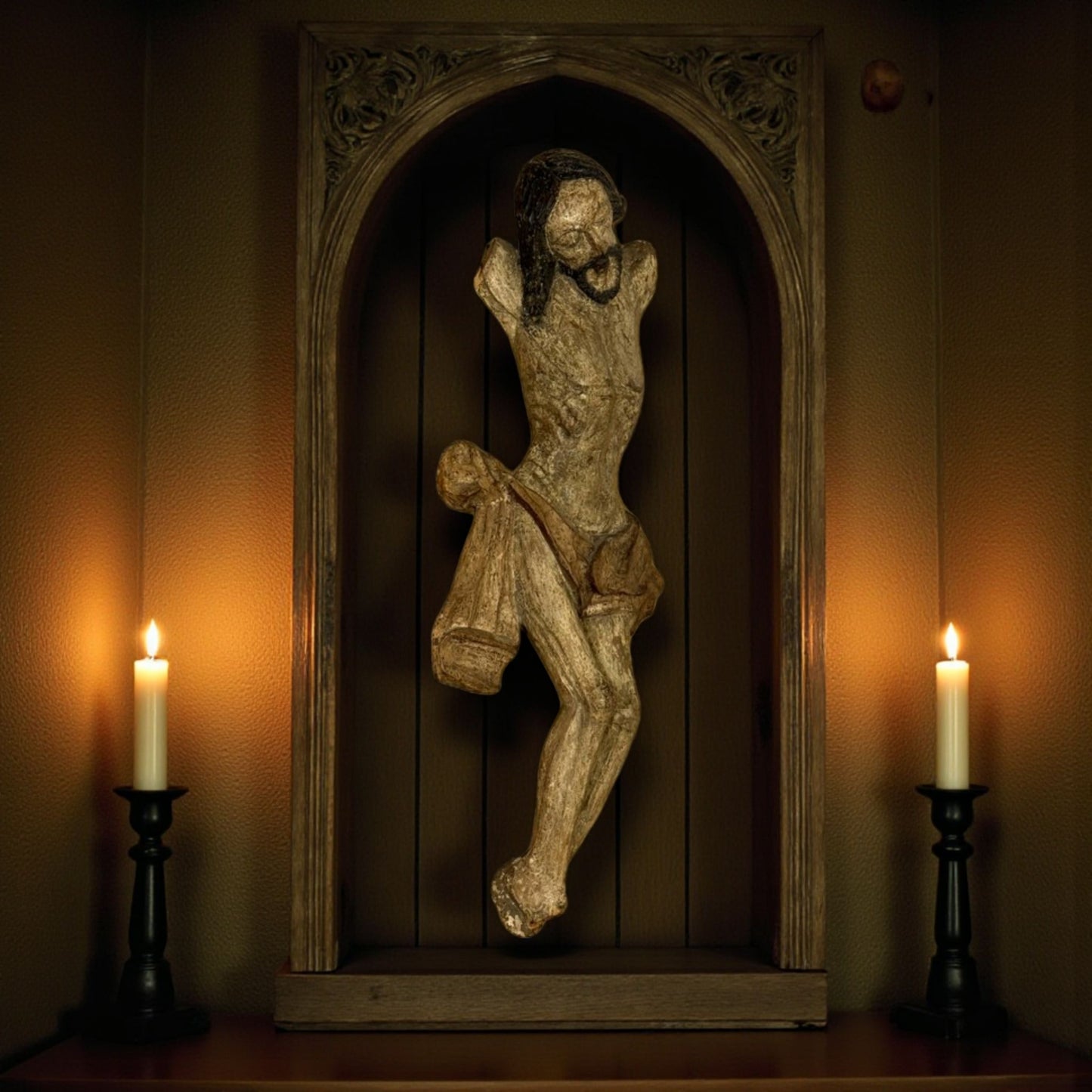 Large Late 15th-Century Antique Carved Limewood Sculpture - Corpus Christi