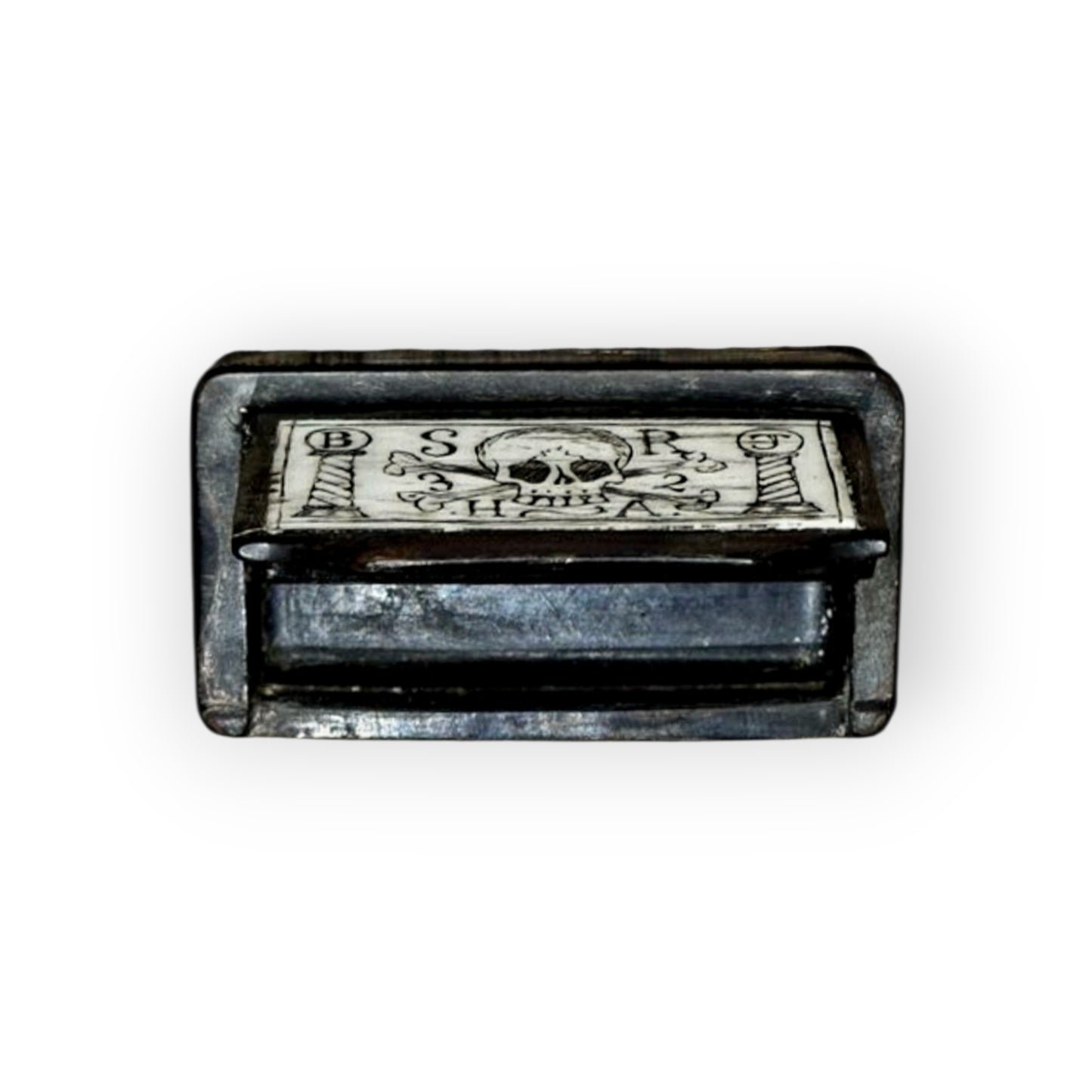 18th‑Century English Antique Tortoiseshell Masonic Snuff Box With Scrimshaw Decorated Memento Mori Lid