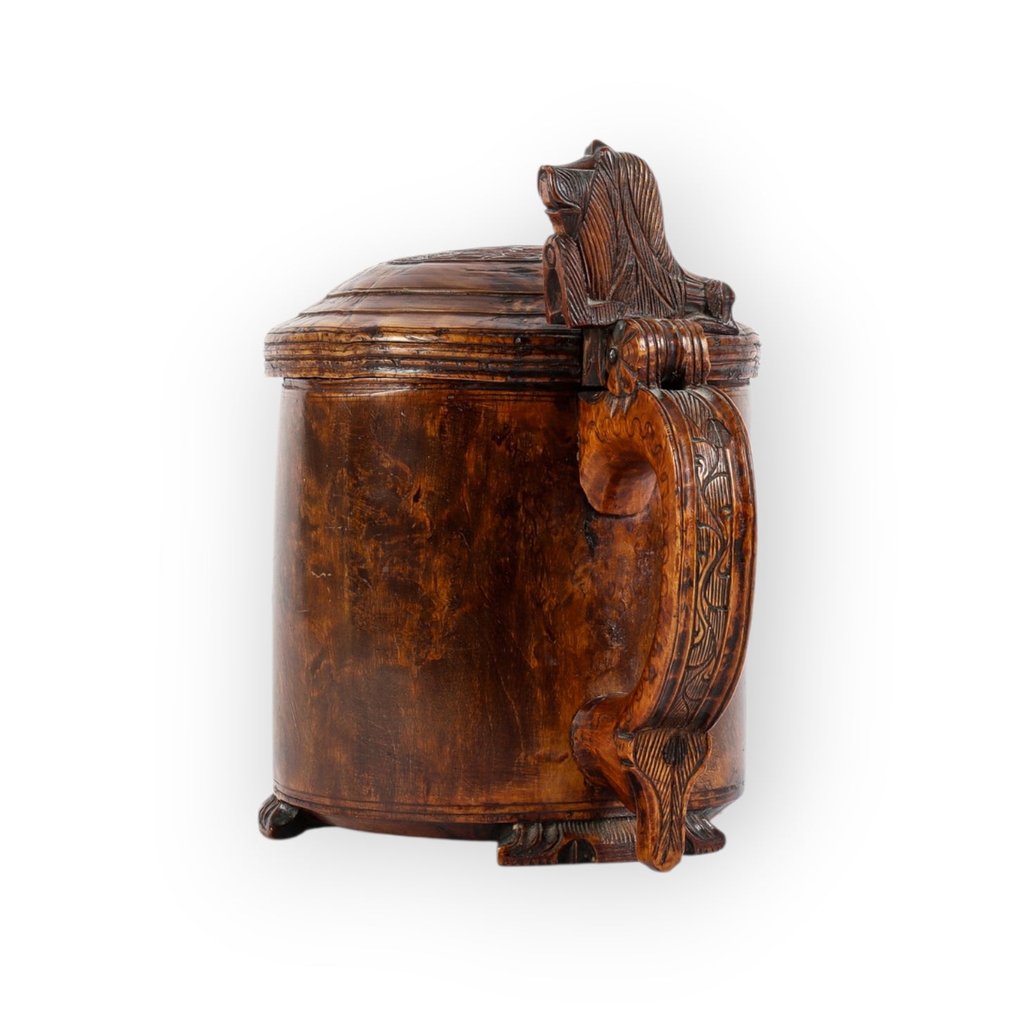 Large Mid‑18th‑Century Norwegian Antique Pegged Birchwood Tankard with Lion‑Form Thumb Grip