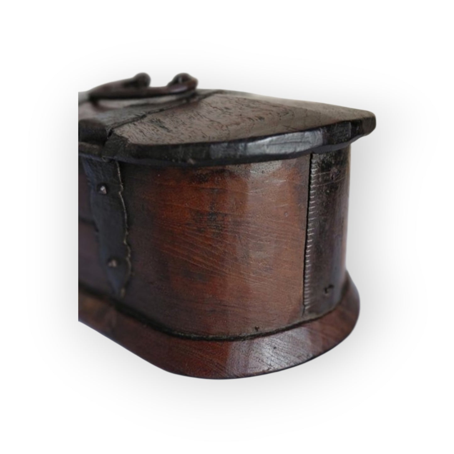 Early 17th‑Century Antique Bentwood Box with Original Iron Mounts & Carry Handle