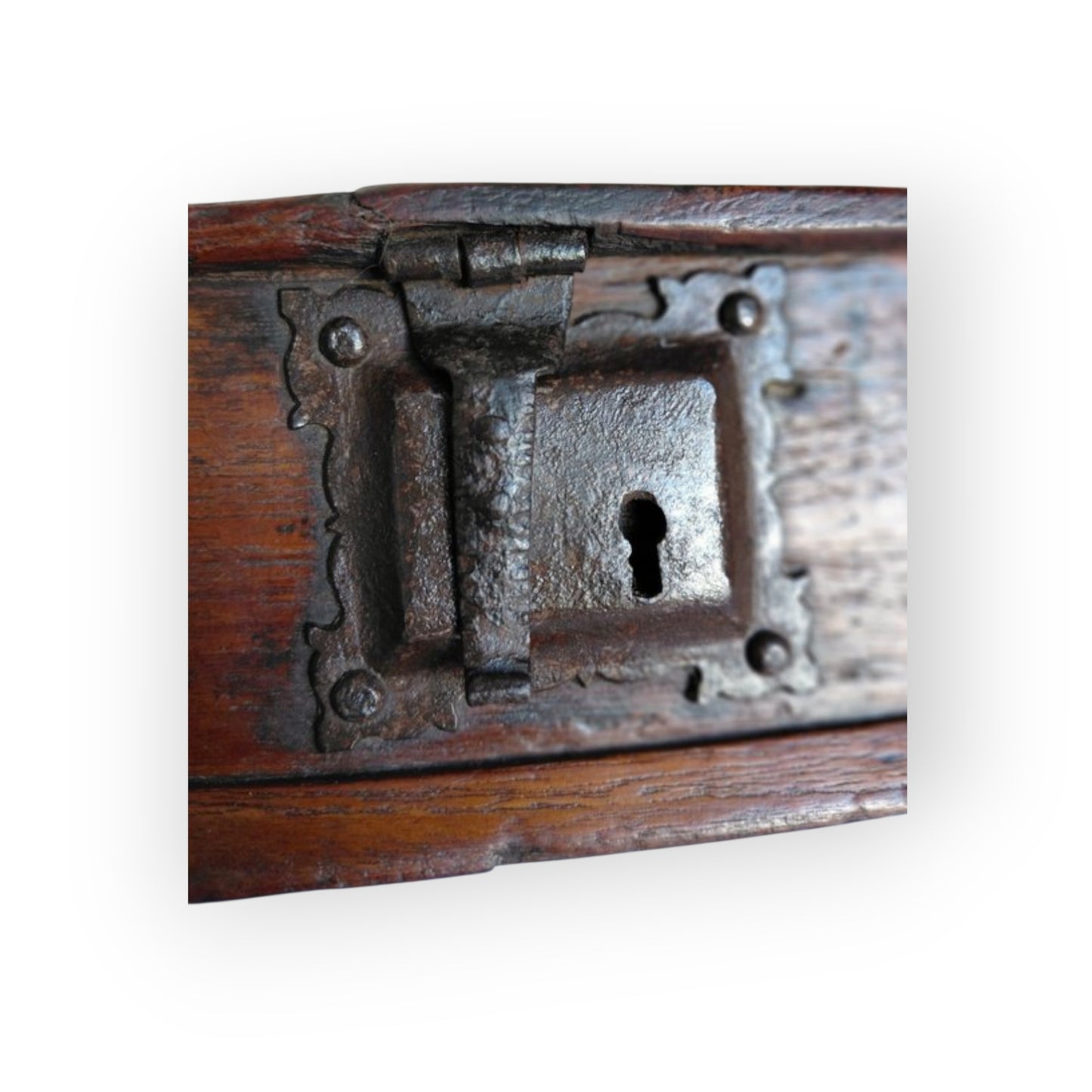 Early 17th‑Century Antique Bentwood Box with Original Iron Mounts & Carry Handle