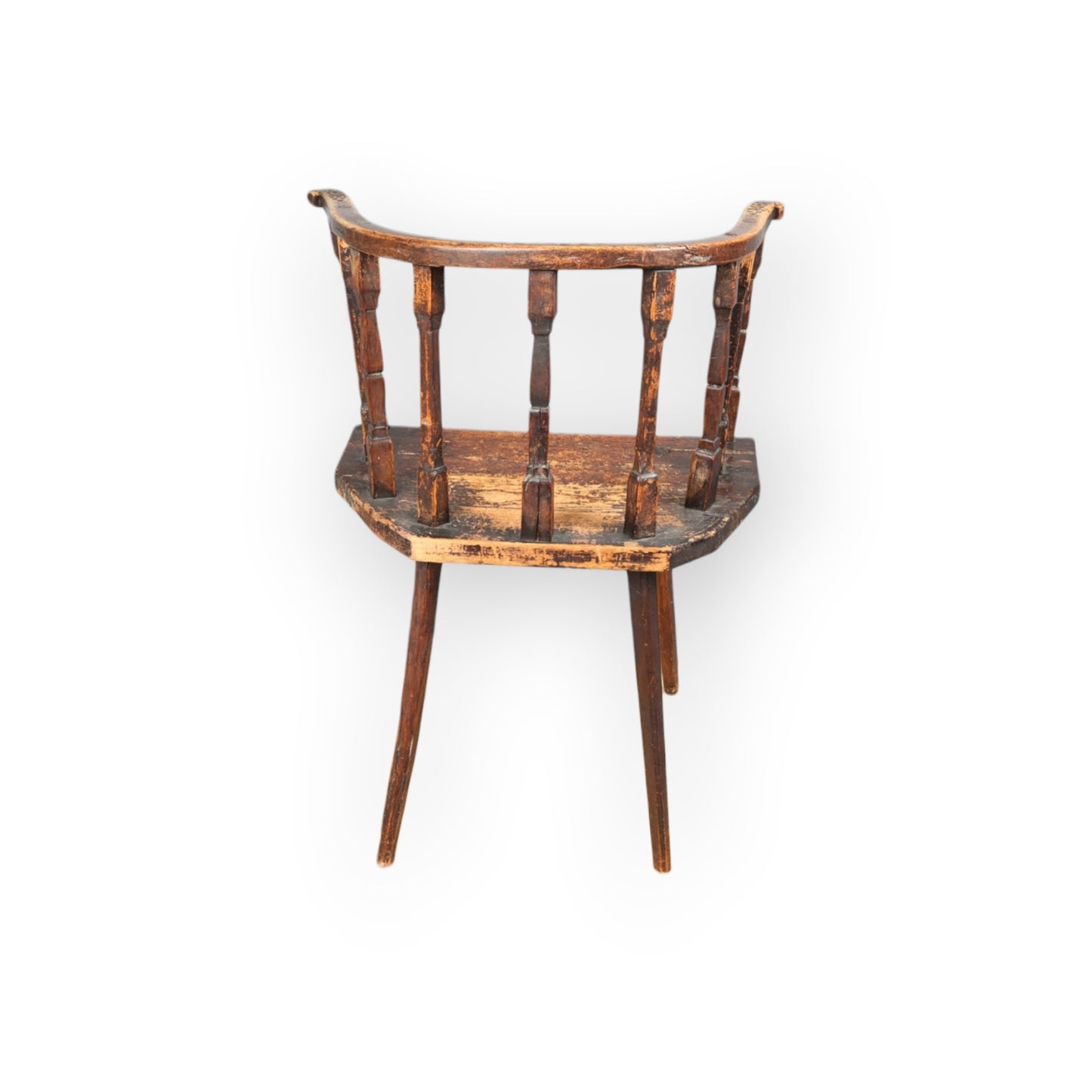 18th-Century Primitive Welsh Antique Yolk-Back Armchair Constructed from Ash & Elm