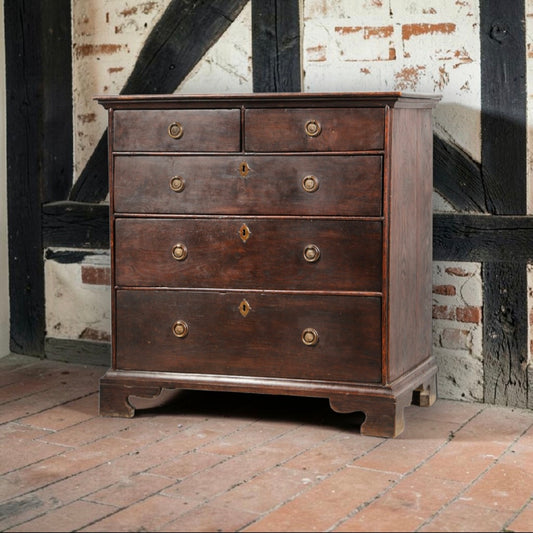 Mid 18th Century Oak Chest of Drawers of Small Proportions, Circa 1745