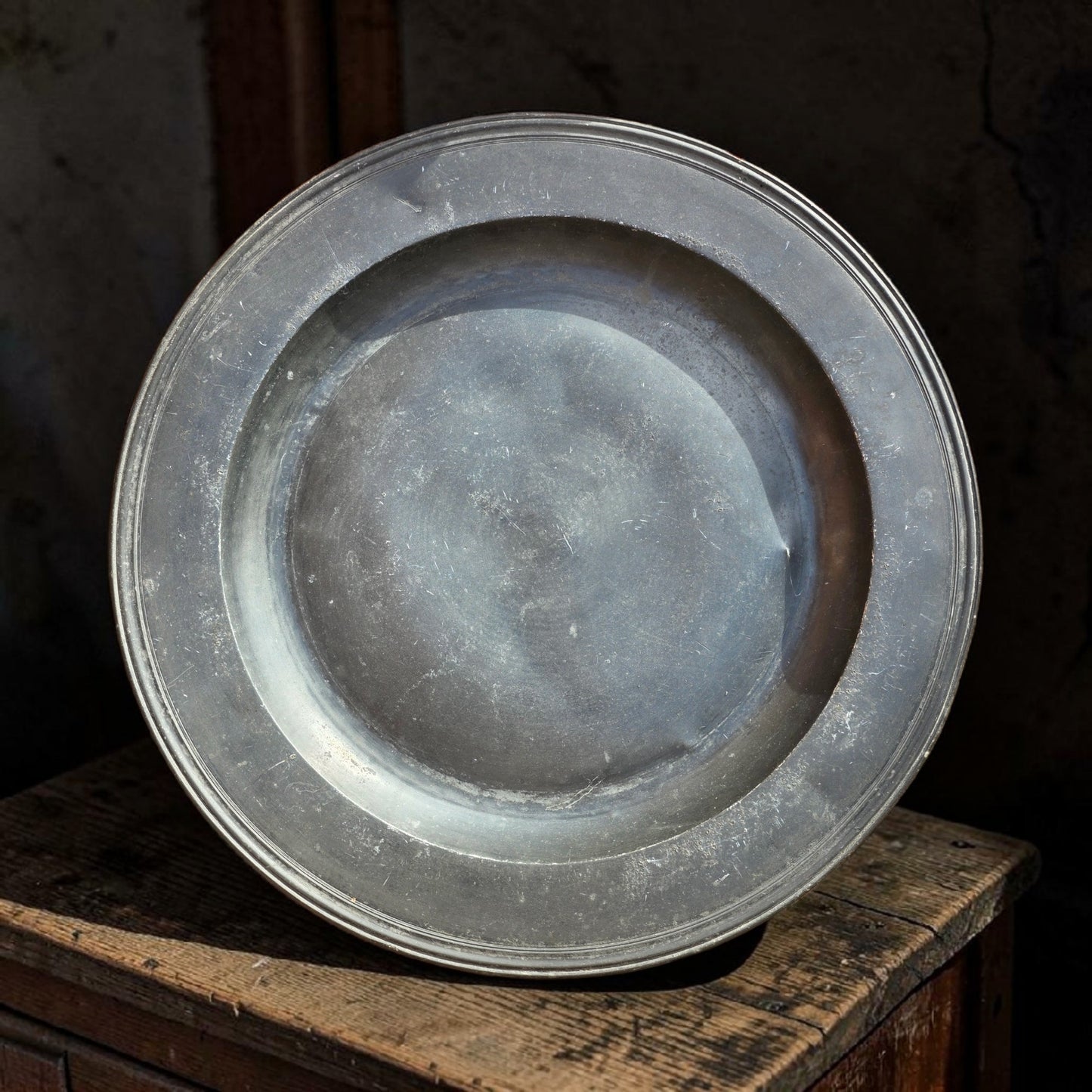 A Massive English Antique Triple-Reeded Pewter Charger, C.1675–1710, 50cm (19 3/4") Diameter
