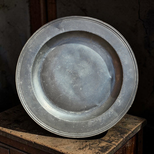 A Massive English Antique Triple-Reeded Pewter Charger, C.1675–1710, 50cm (19 3/4") Diameter