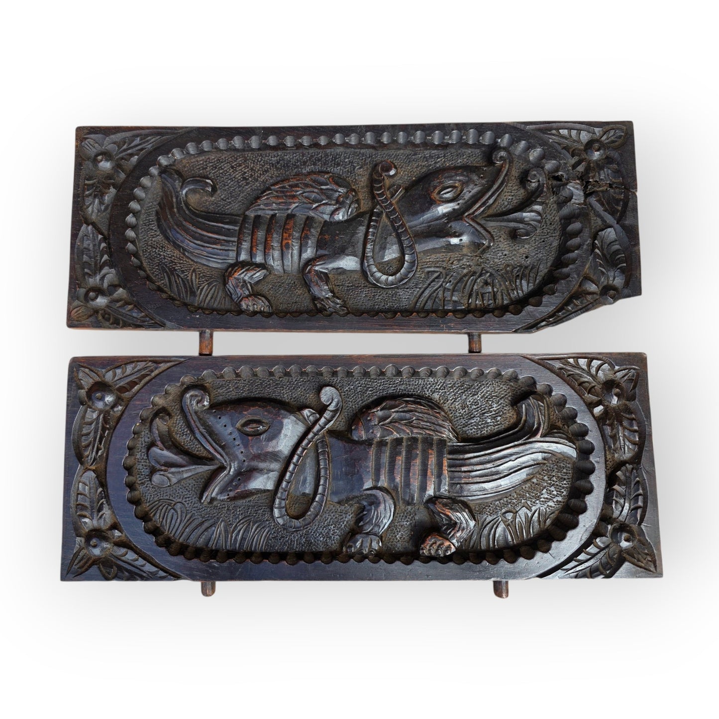 A Fine Pair of Early 17th-Century English Carved Oak Panels Depicting Wyverns, Circa 1600–1640