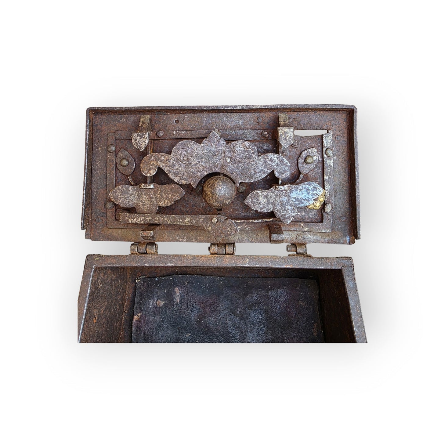 Further detail of the pierced steel lock plate and bolt mechanism
