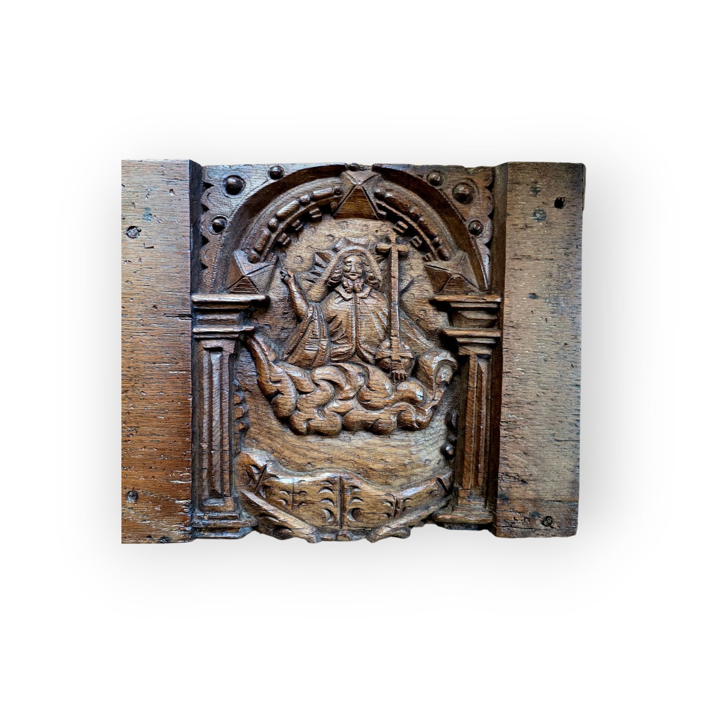A Rare 16th Century Flemish Carved Oak Double Panel Depicting The Risen Christ & Christ In Majesty, Circa 1550–1600