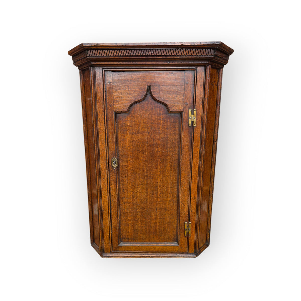 Late 18th-Century George III Antique Oak Hanging Corner Cupboard, Probably Welsh