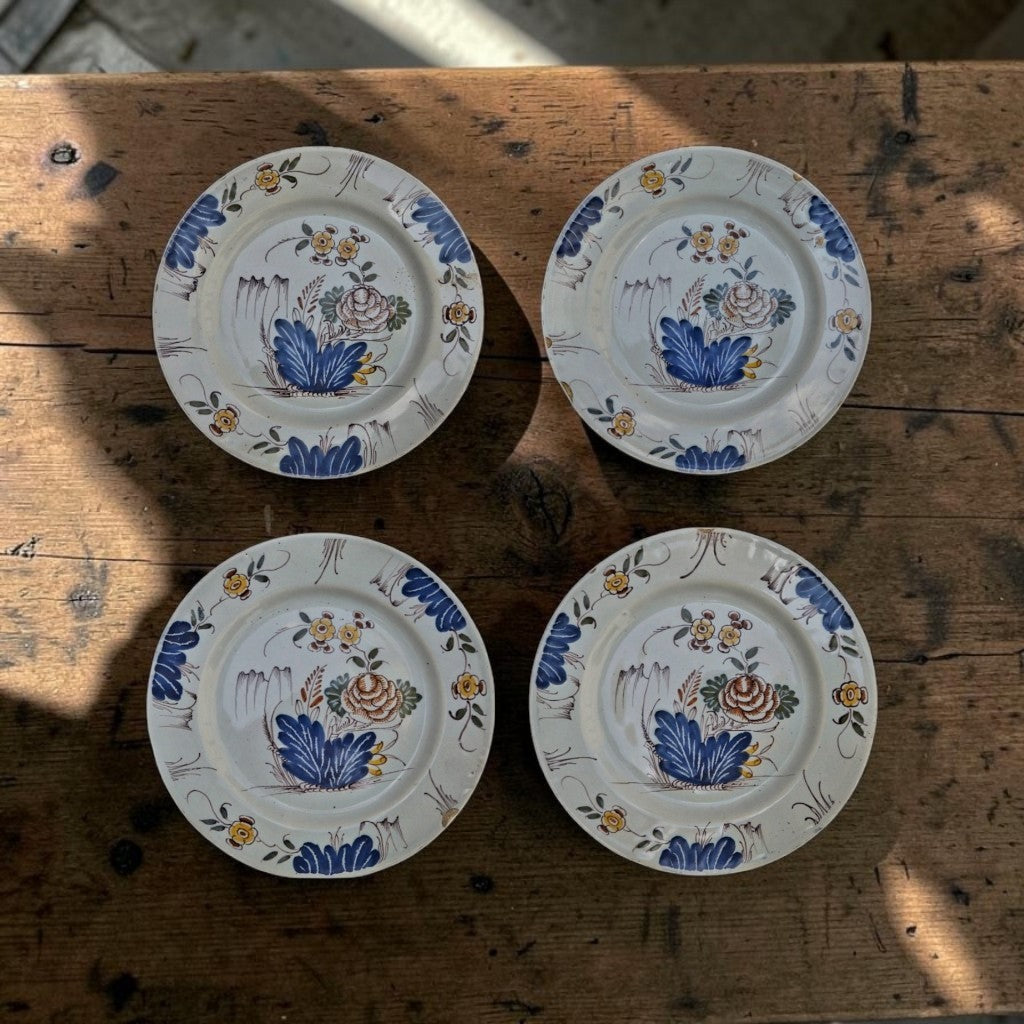 Rare Set of Four Mid 18th Century Antique Delft Plates, Liverpool, Fazackerley Palette, C.1760