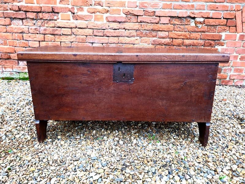 Late 16th Century Elizabethan Period English Antique Oak Boarded Chest or Coffer