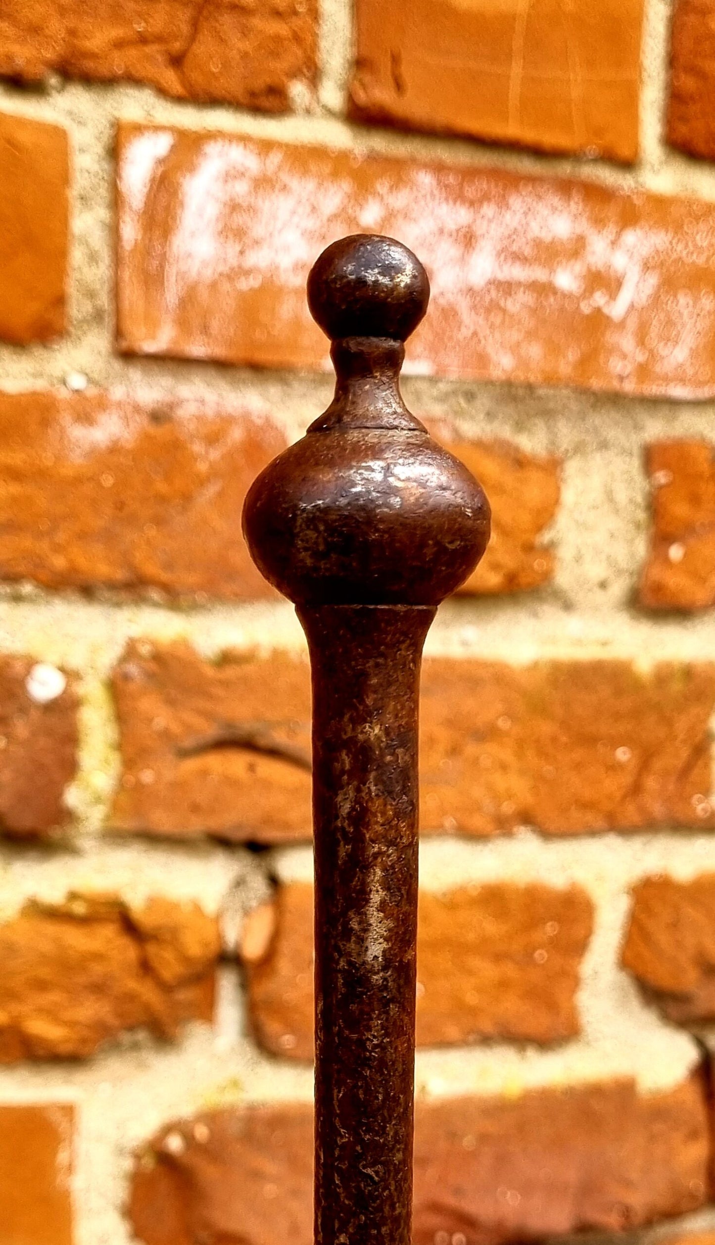 18thC English Antique Steel Lark Spit