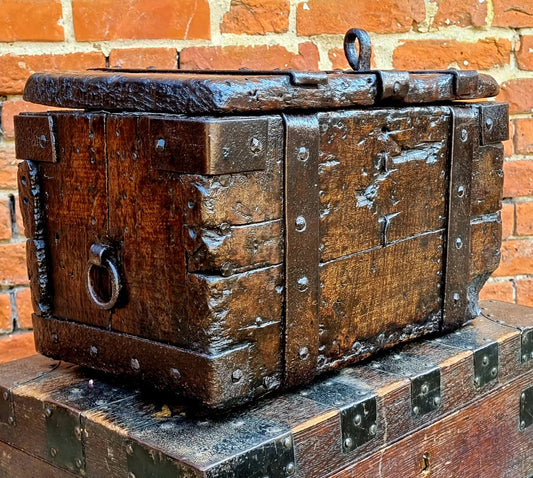 Late 15th Century Antique Oak Strong Box or Alms with Original Ironwork and Iron Bindings