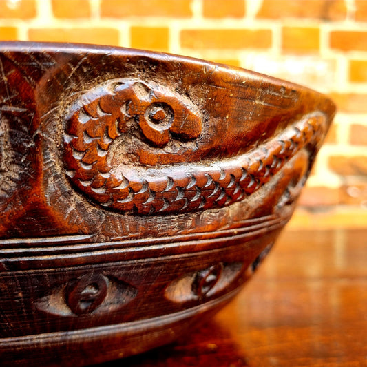 Early 19thC English Antique Treen Folk Art Carved Dairy Bowl