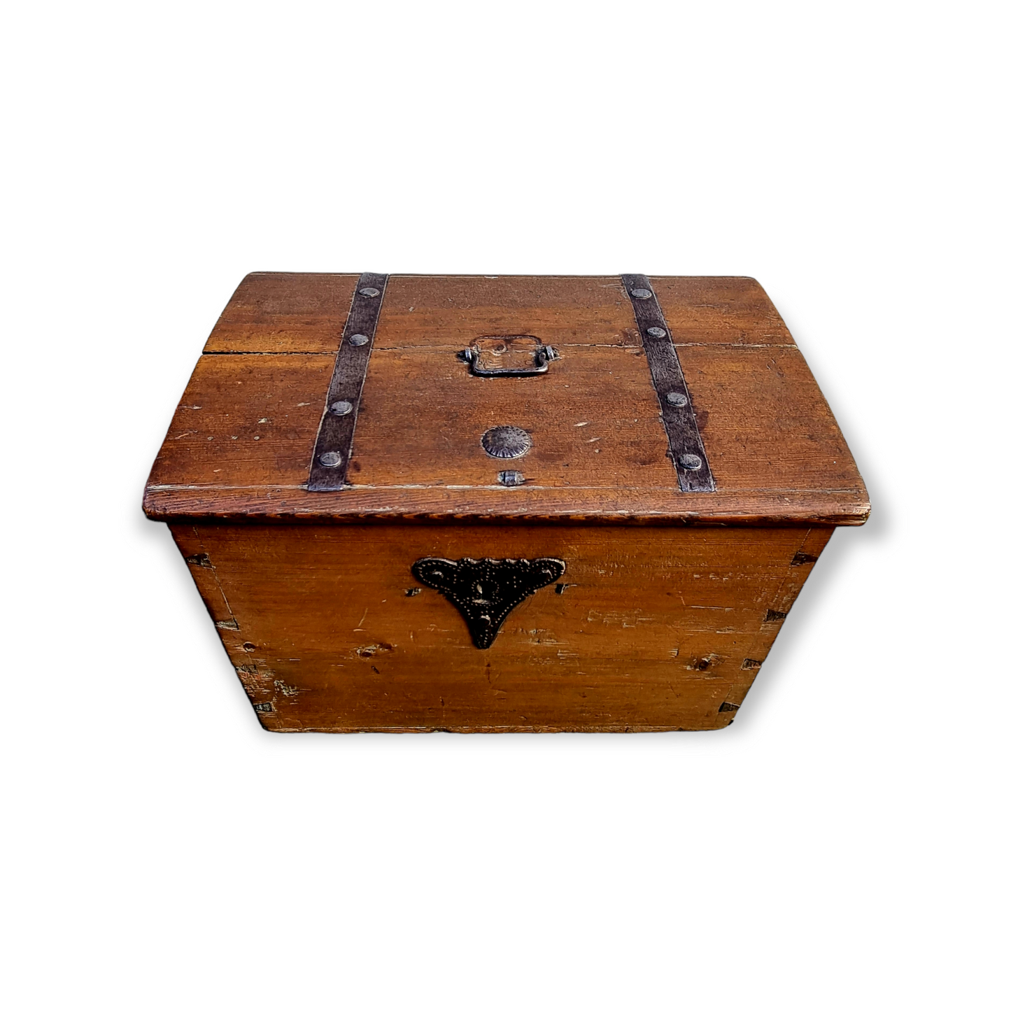 Early 18th Century Continental Antique Pine Tabletop Boarded Box Of Diminutive Size